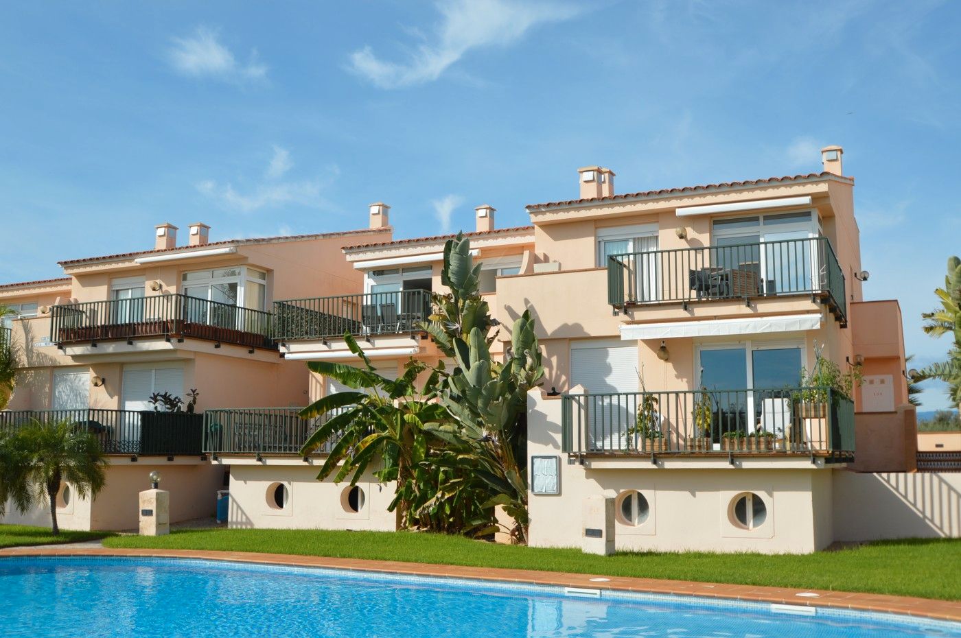 Vista exterior de Apartamento en venta en San Jorge / Sant Jordi con Aire acondicionado, Calefacción y Terraza