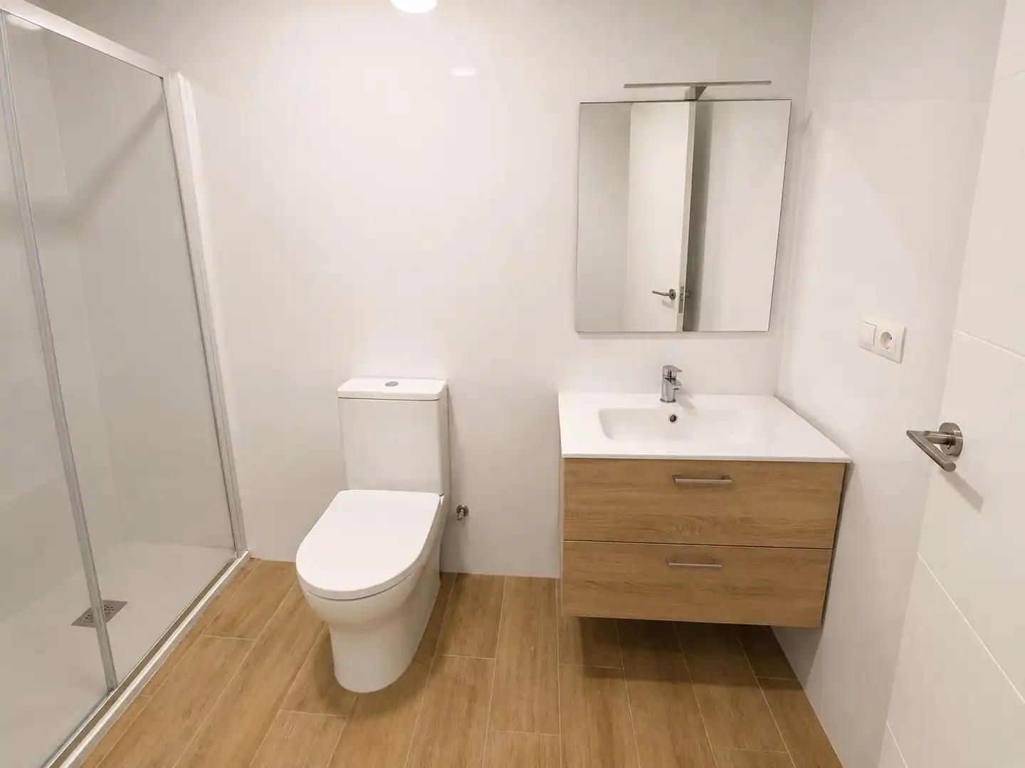 Baño de Planta baja en venta en Almería