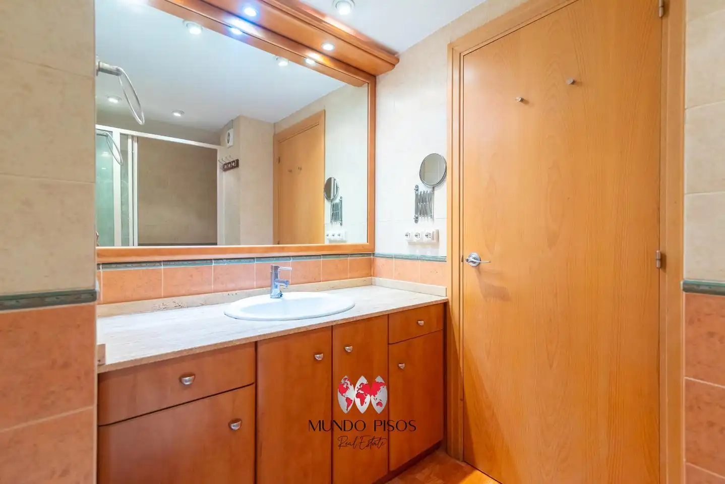 Bajo con terraza en venta en calle de Juan Gris, imagen 15