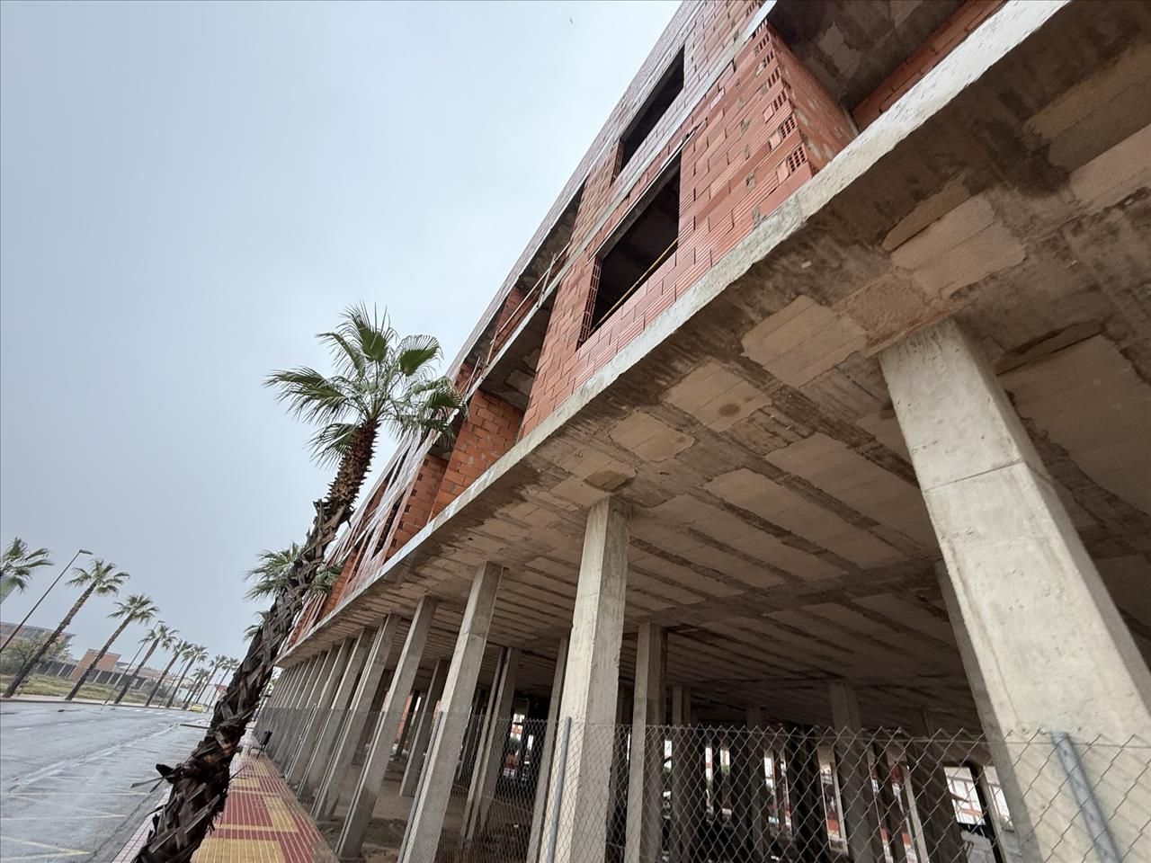 Exterior view of Garage for sale in Espera