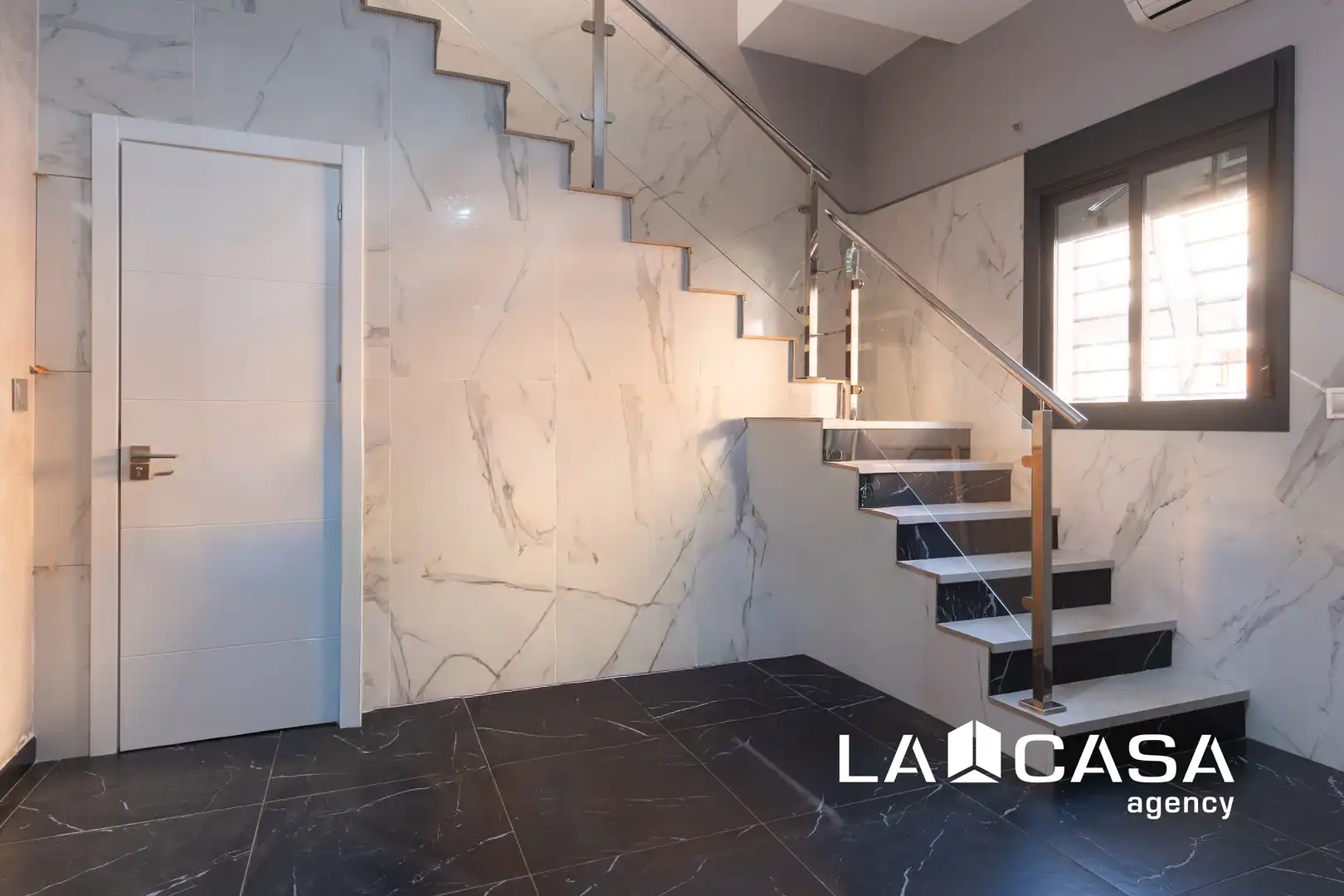 Casa o chalet en venta en Dos Hermanas con Aire acondicionado, Terraza y Trastero