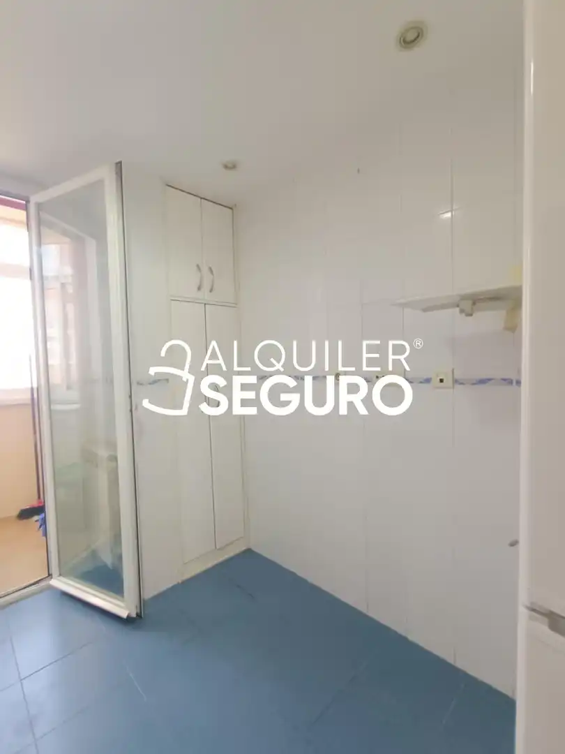 Bedroom of Flat for rent in Leganés  with Heating, Storage room and Furnished