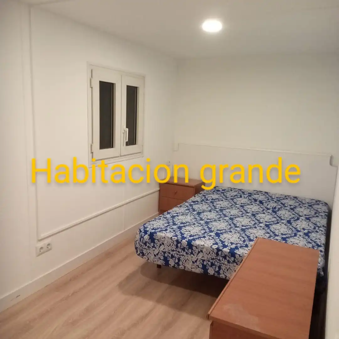 Habitación de Casa o chalet en venta en Mejorada del Campo con Calefacción, Jardín privado y Parquet