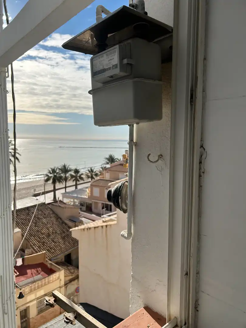 Vista exterior de Piso de alquiler en El Campello con Aire acondicionado, Calefacción y Amueblado