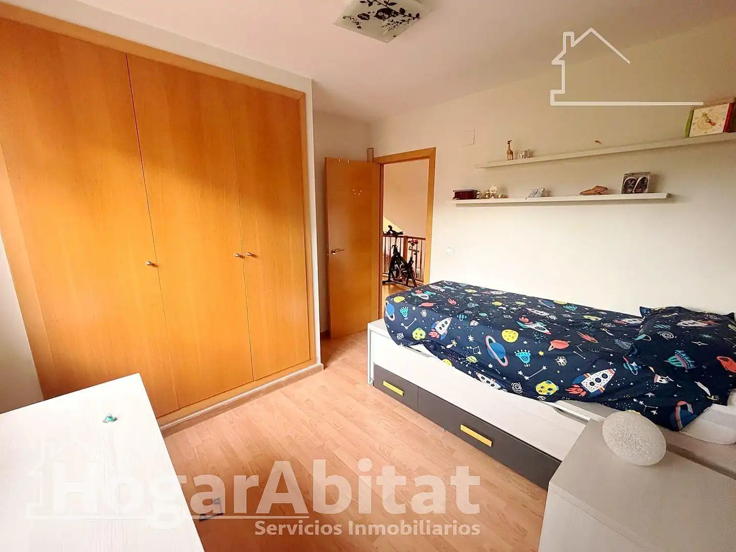 Habitación de Casa o chalet en venta en Torrent con Calefacción, Jardín privado y Parquet
