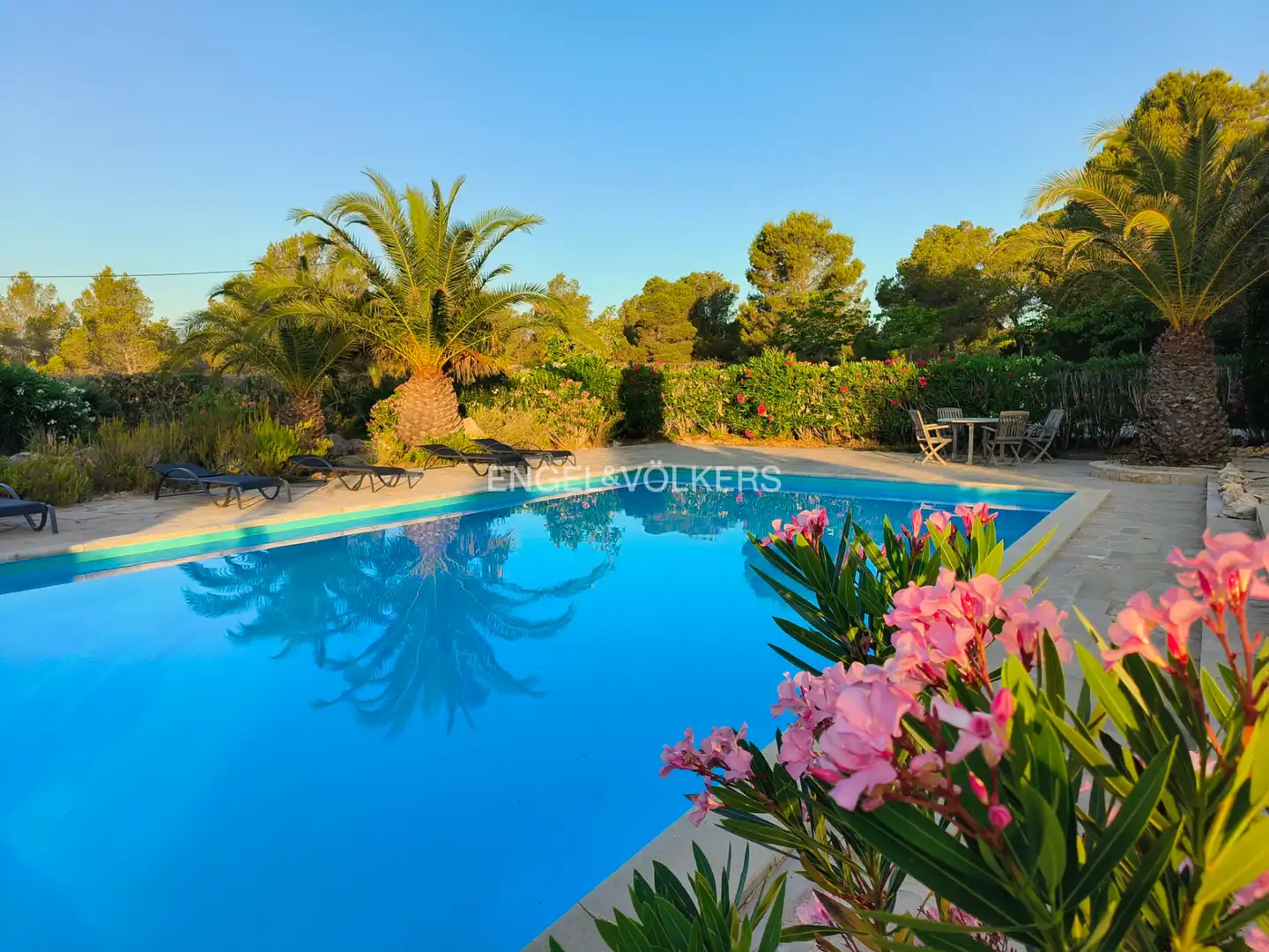 Piscina de Casa o chalet en venta en L'Ametlla de Mar  con Aire acondicionado, Jardín privado y Terraza