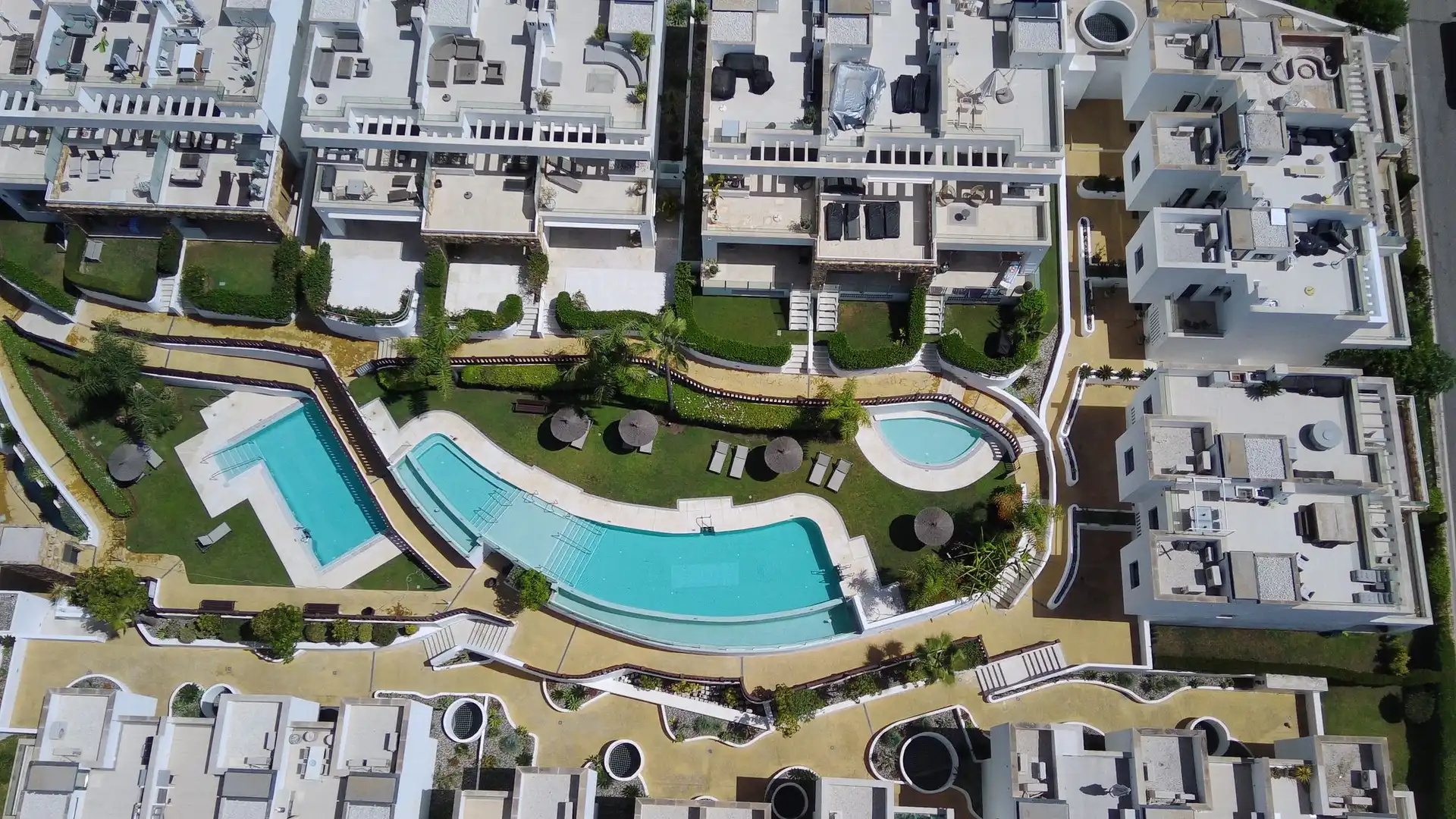 Adosado con terraza en venta en Milla de Oro, imagen 2