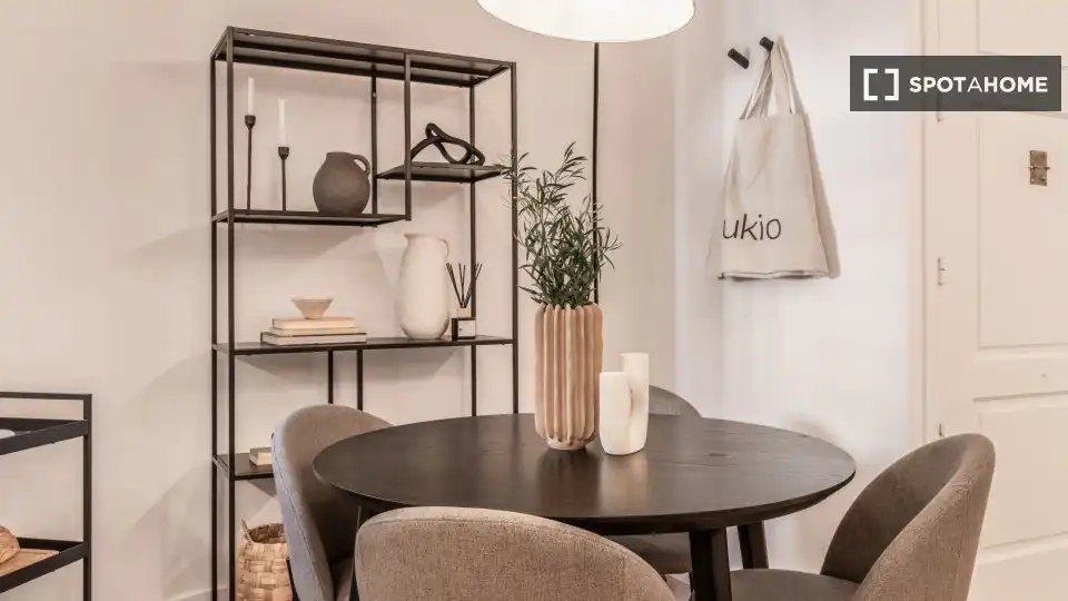 Esszimmer von Wohnung zur Miete in Madrid mit Klimaanlage, Heizung und Möbliert