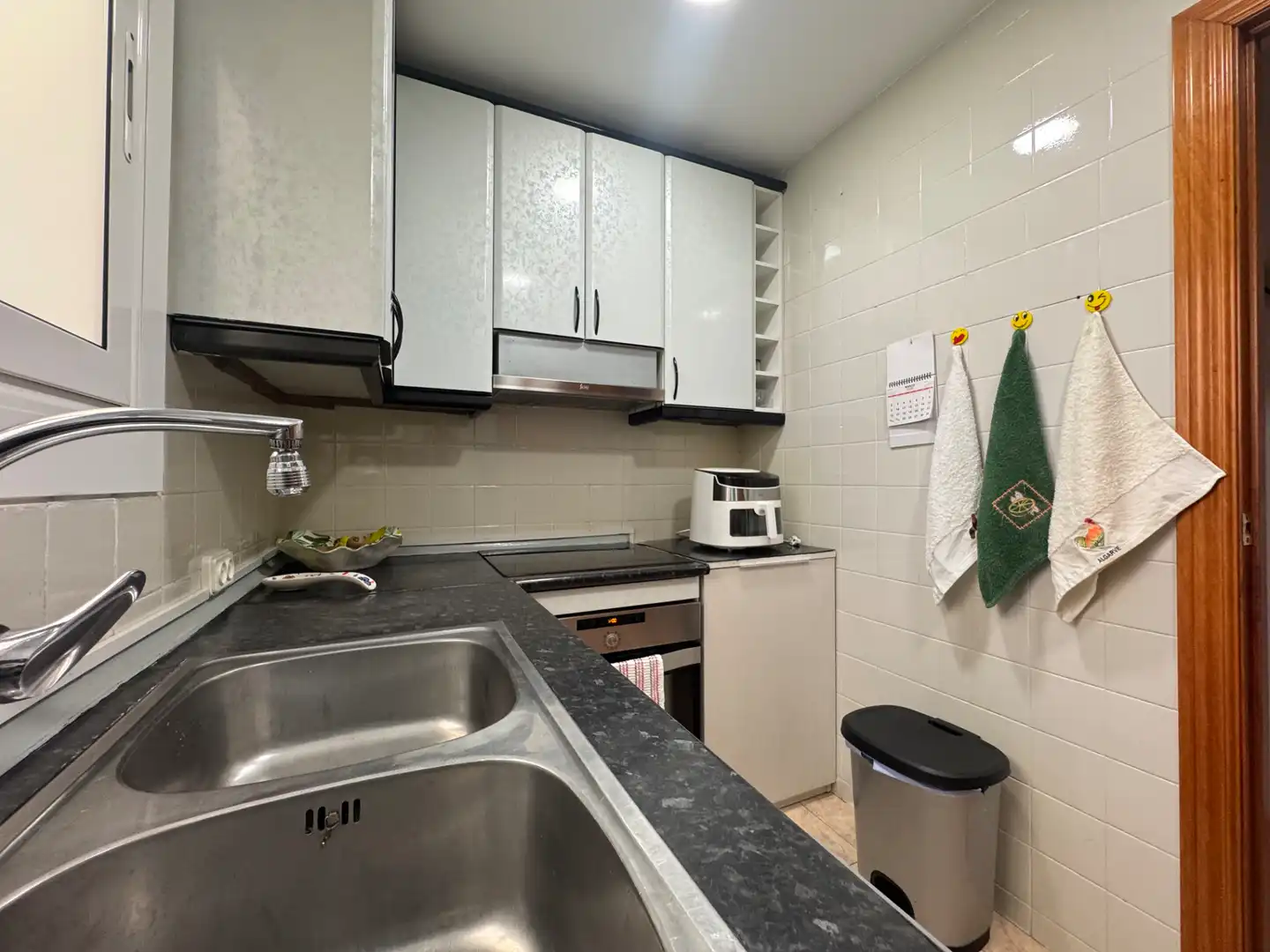 Cuina de Pis en venda en Badalona amb Aire condicionat, Calefacció i Moblat
