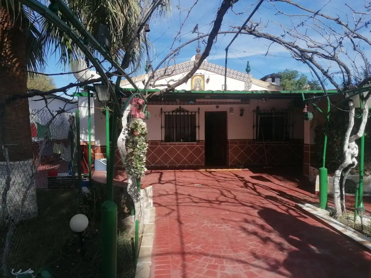 Vista exterior de Casa o chalet en venta en Carmona con Aire acondicionado, Jardín privado y Terraza