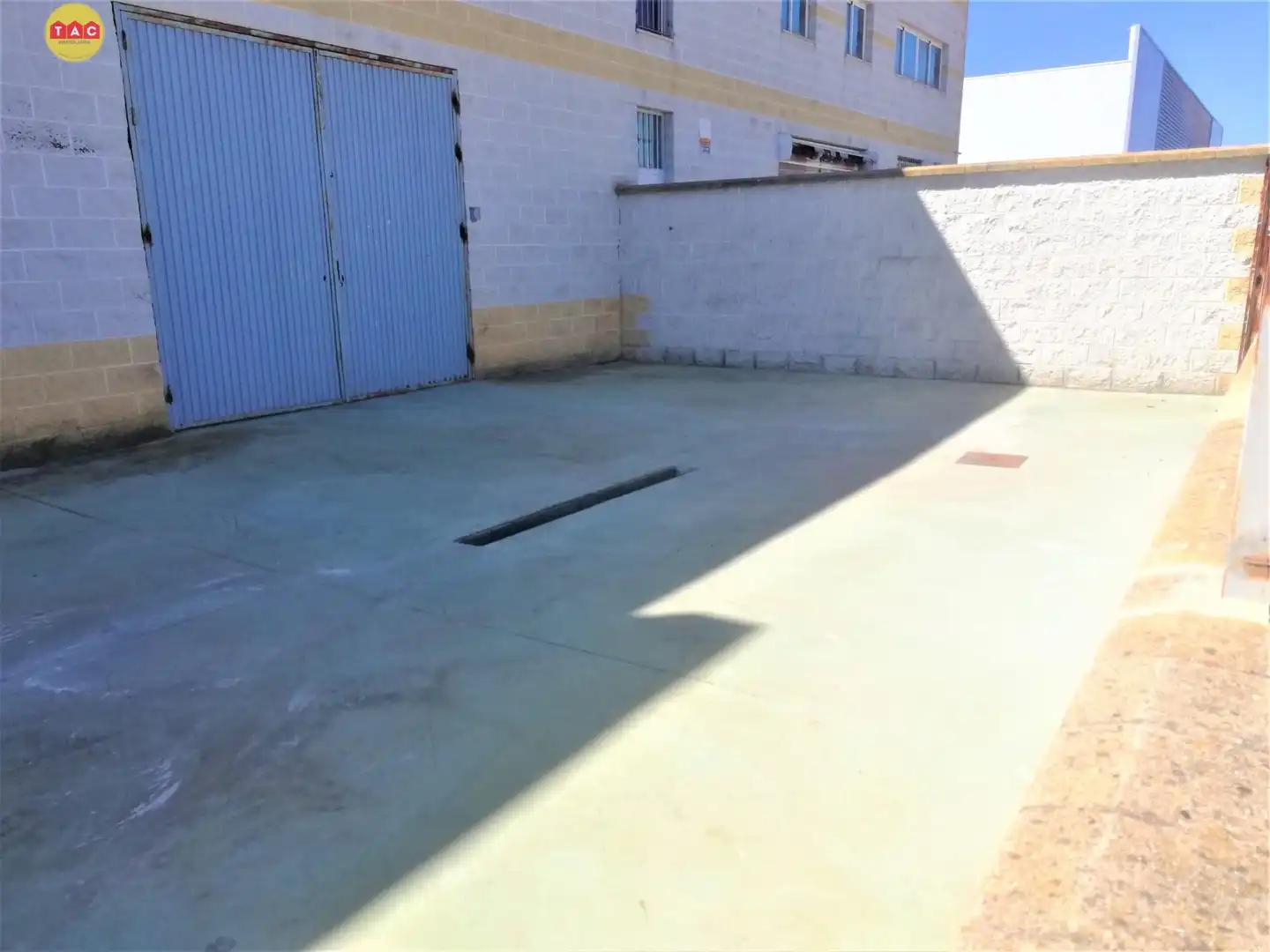 Industrial building for sale in Lepe