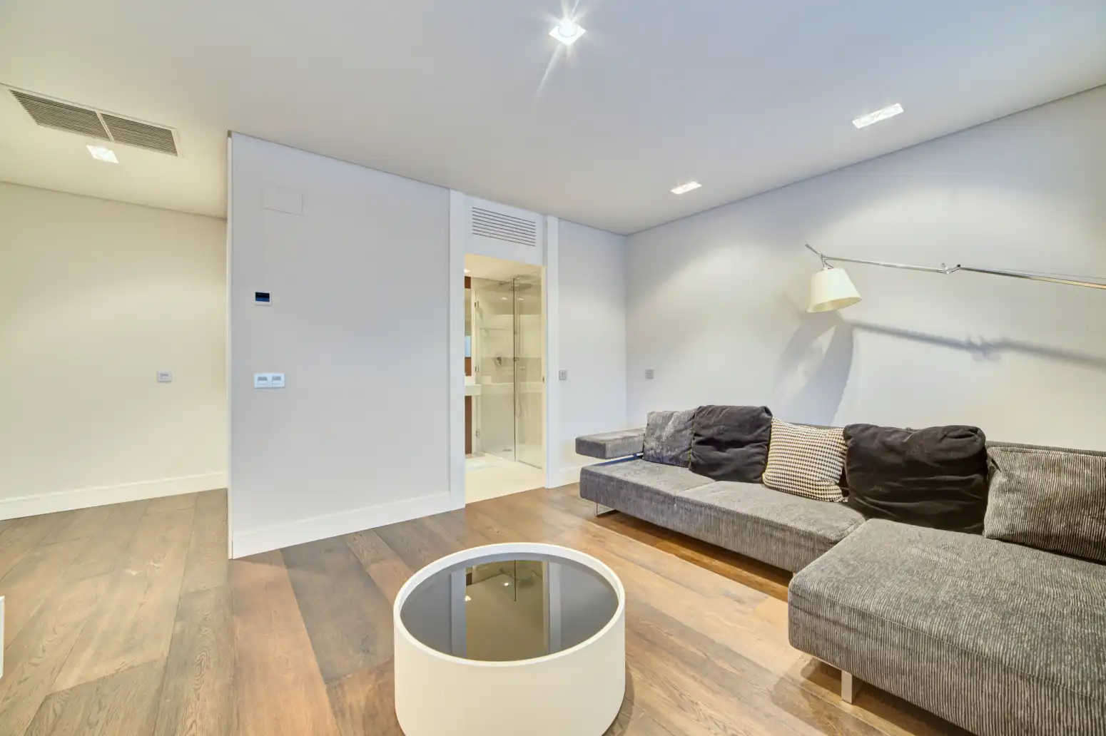 Sala de estar de Casa o chalet de alquiler en Zizur Mayor / Zizur Nagusia con Calefacción, Jardín privado y Parquet