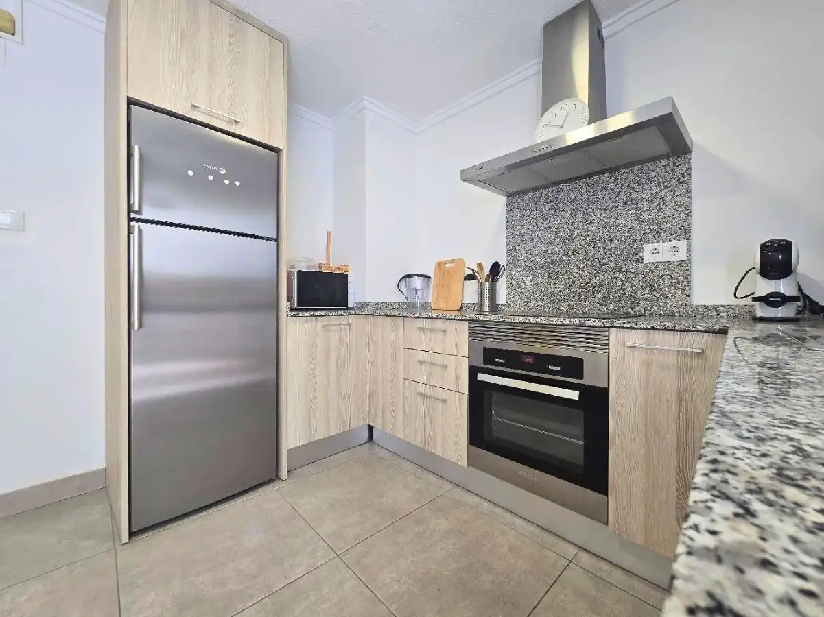 Cocina de Piso de alquiler en Elche / Elx con Amueblado y Balcón