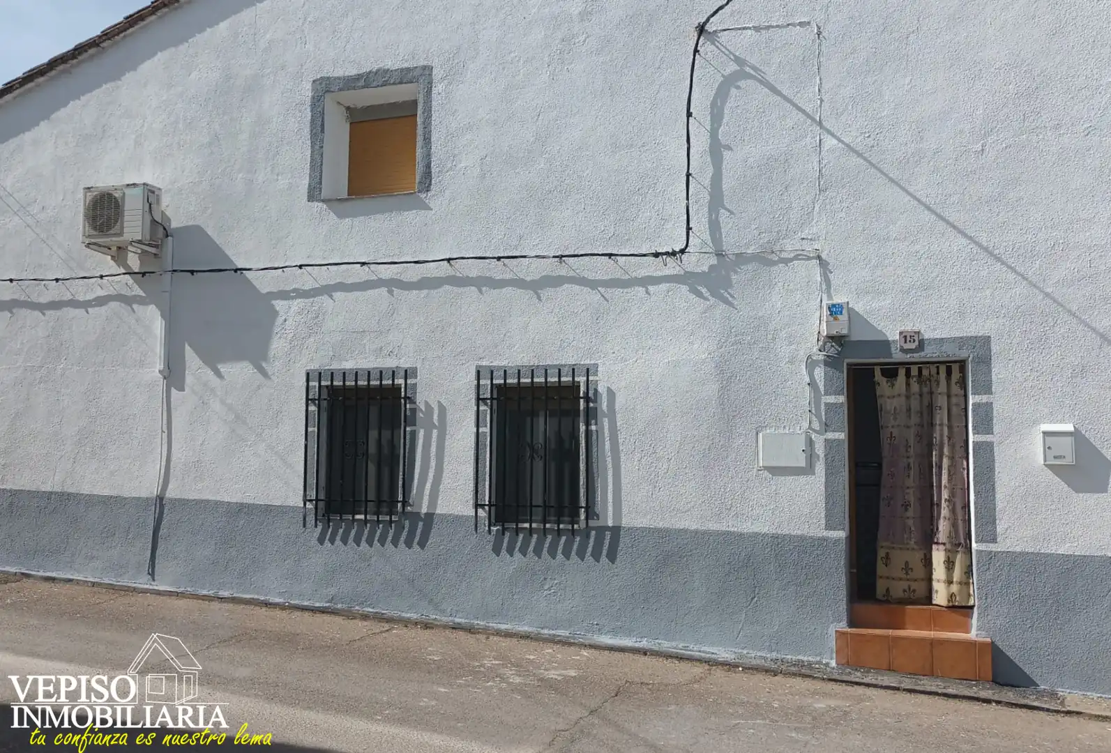 Vista exterior de Casa o xalet en venda en Torralba de Oropesa amb Aire condicionat, Calefacció i Jardí privat