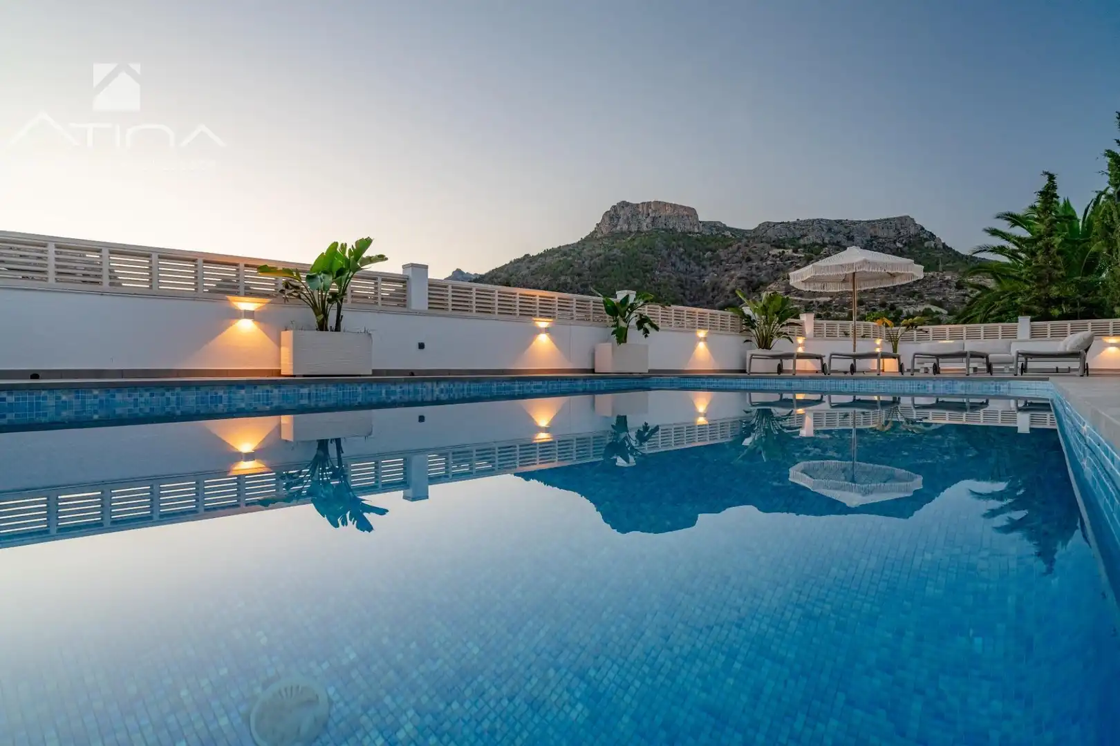 Piscina de Casa o xalet en venda en Calpe / Calp amb Aire condicionat, Calefacció i Jardí privat