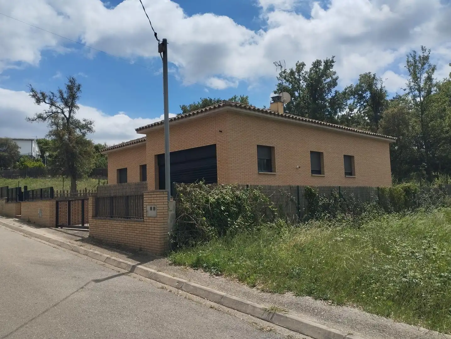 Vista exterior de Casa o xalet en venda en Bescanó