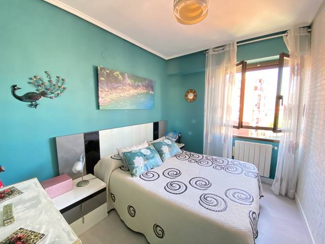 Piso en Venta en Lauaxeta Plaza en Santutxu - Basarrate