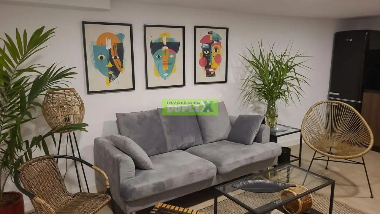 Sala de estar de Finca rústica en venta en Poio con Calefacción y Jardín privado