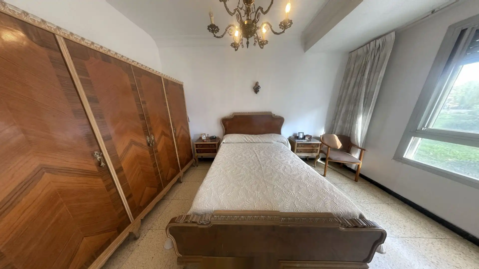 Habitación de Edificio en venta en Alcoy / Alcoi