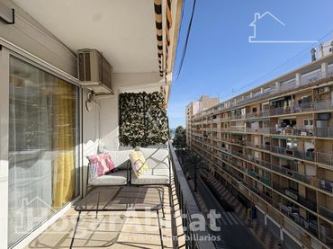 Piso con balcón en venta en Calle Barcelona