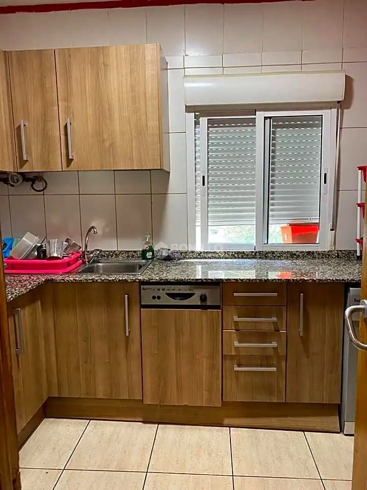 Apartament en venda a Arquitecto Martín Aldehuela, Ensanche - Fuenfresca