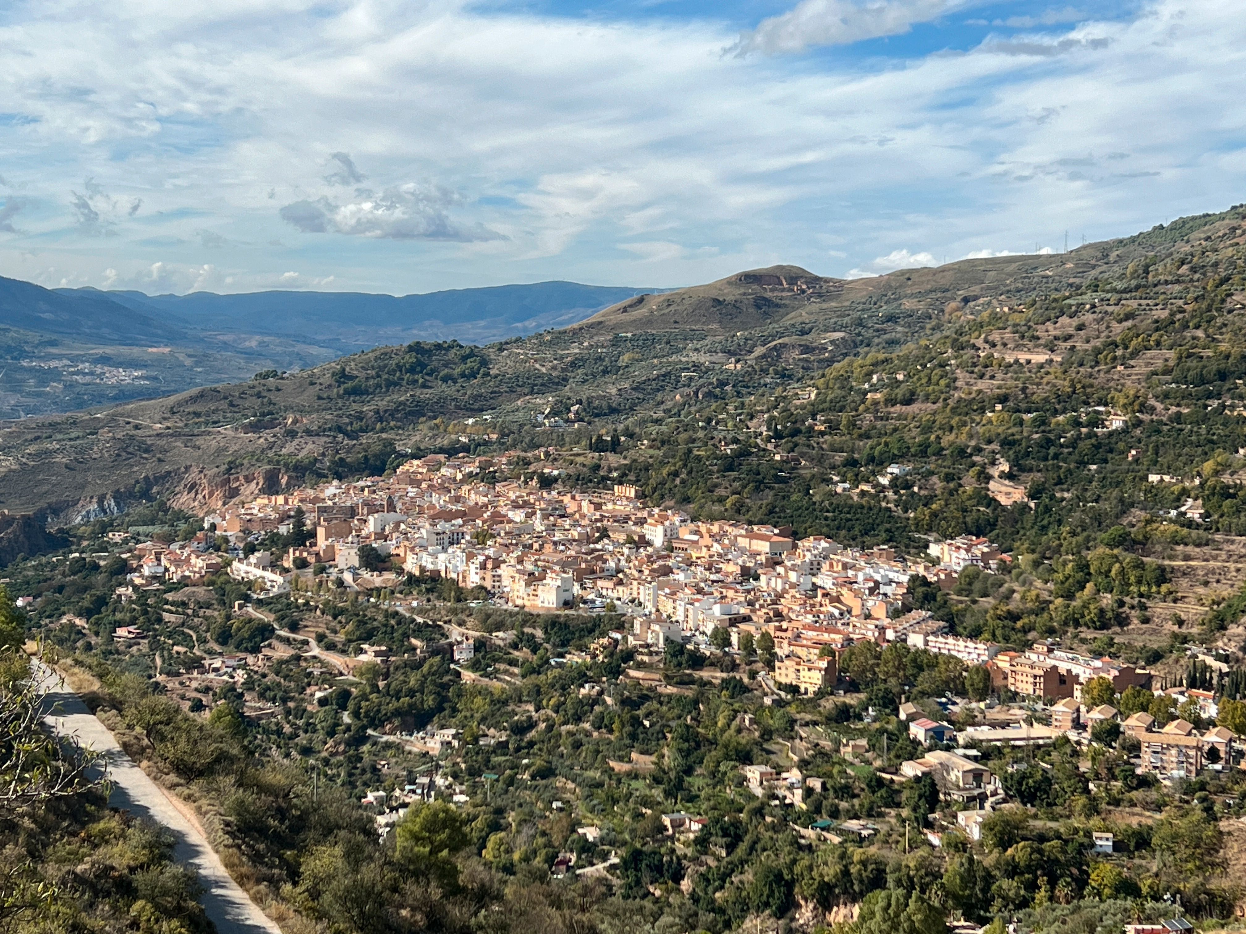Außenansicht von Wohnungen zum verkauf in Lanjarón mit Klimaanlage, Heizung und Terrasse