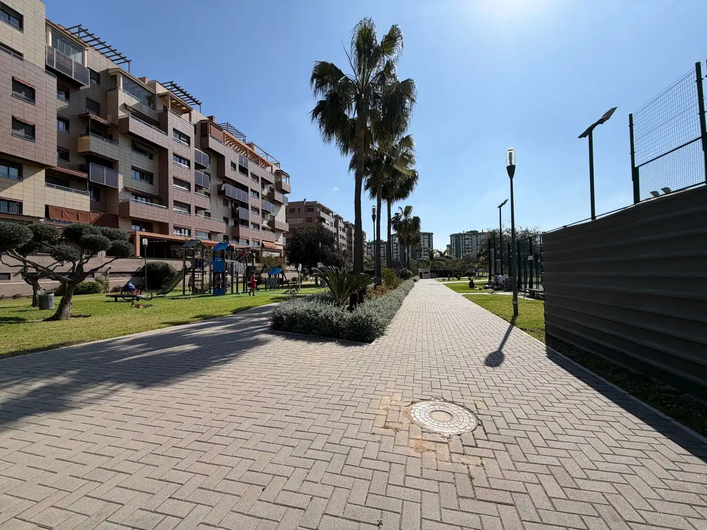 Außenansicht von Wohnung zum Verkauf in Málaga mit Klimaanlage, Heizung und Terrasse