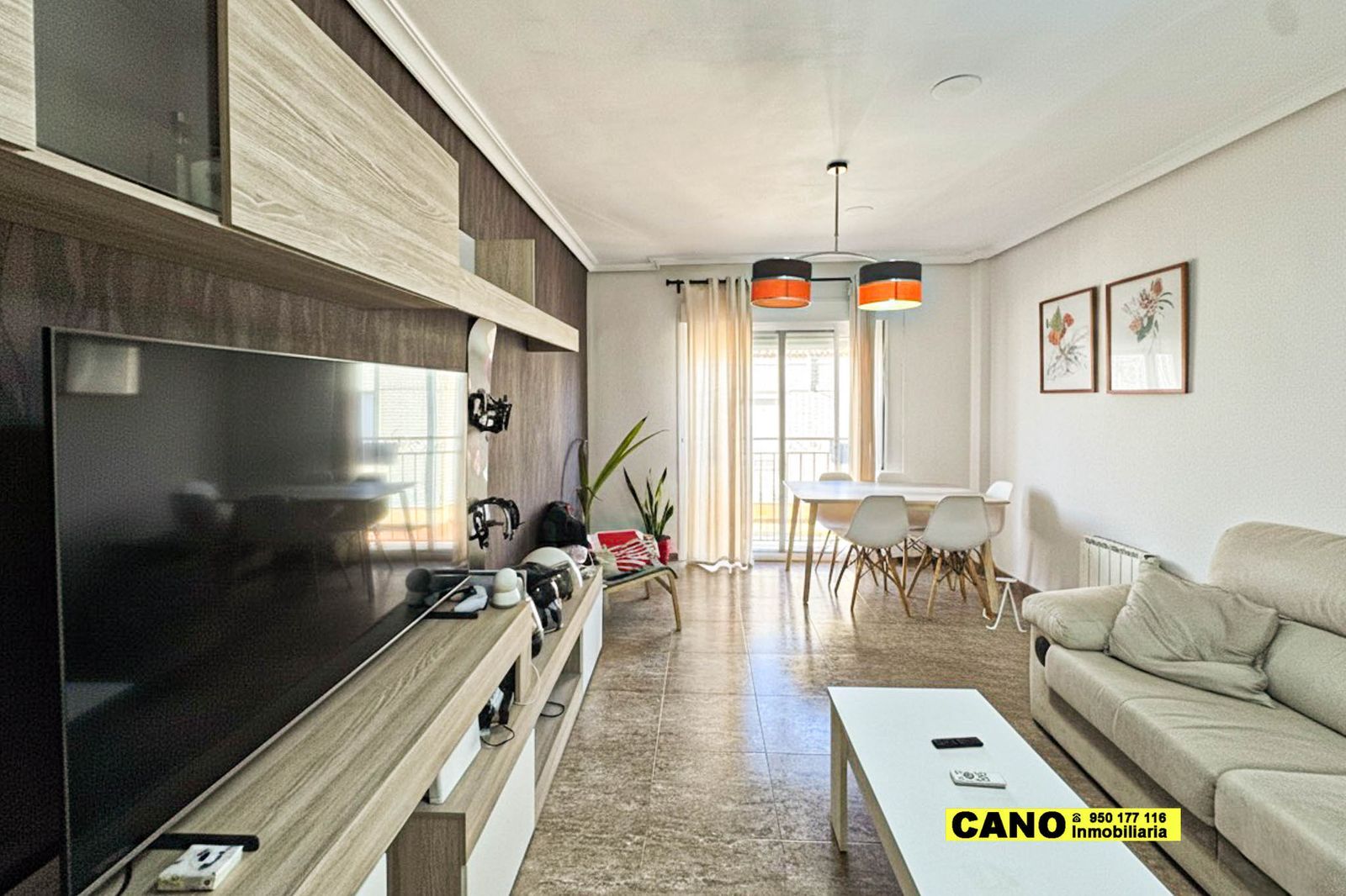 Sala d'estar de Pis en venda en  Almería Capital amb Aire condicionat i Calefacció