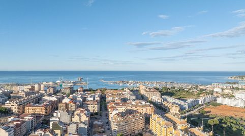 Gran oportunidad en Dénia Piso familiar de 4 dormitorios en Avenida Marquesado