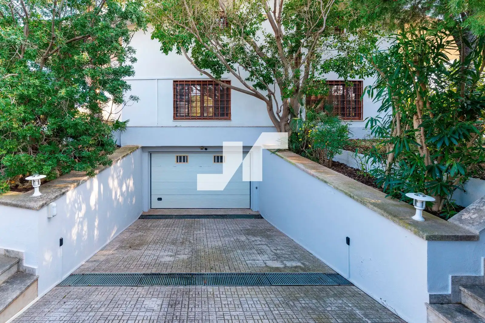 Vista exterior de Casa o xalet en venda en Benicasim / Benicàssim amb Aire condicionat, Calefacció i Jardí privat