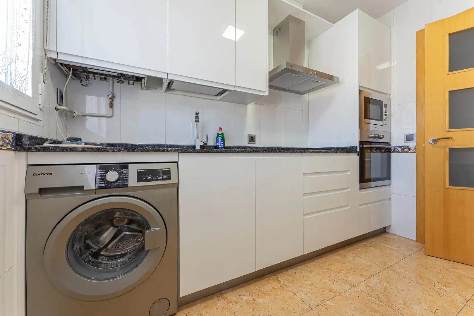Apartment with terrace to rent in Calle Colón 36, imagen 9