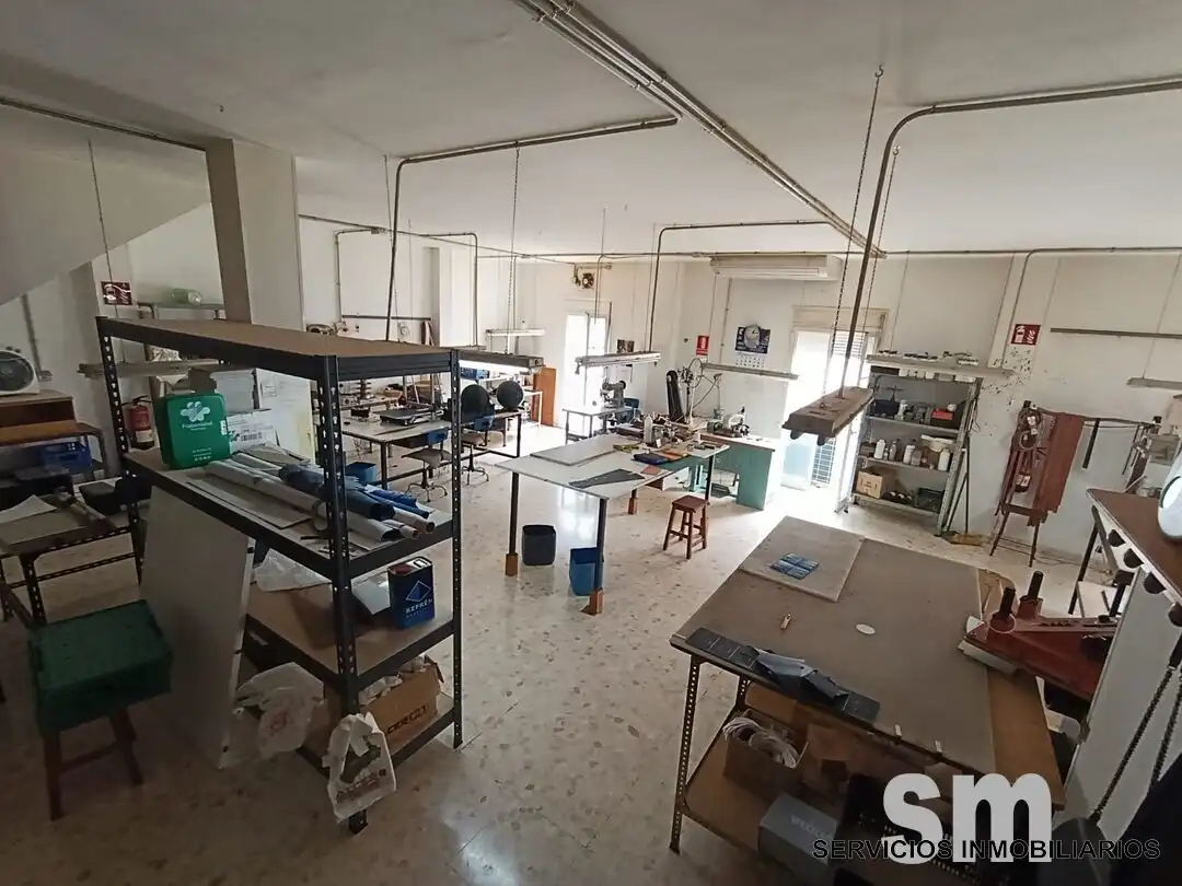Local comercial en alquiler en Alameda del Cura - Barriada Andalucia