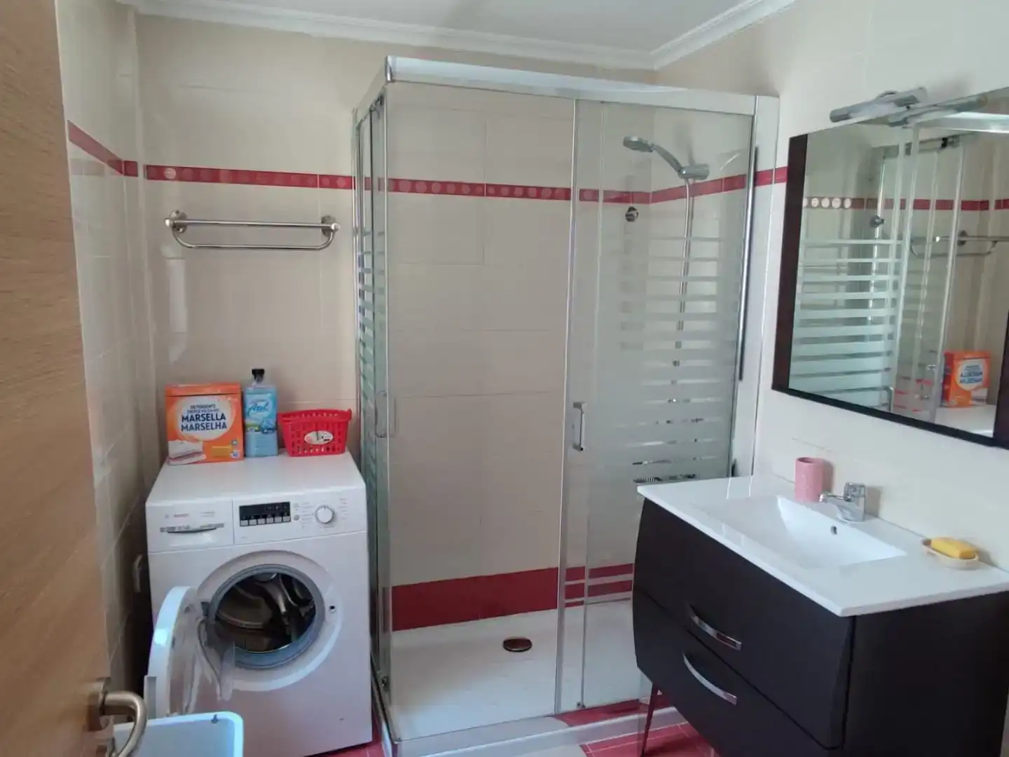 Bathroom of Flat for share in San Bernardo - Carmelitas - Campus