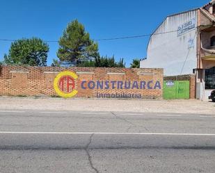 Vista exterior de Residencial en venda en El Puente del Arzobispo