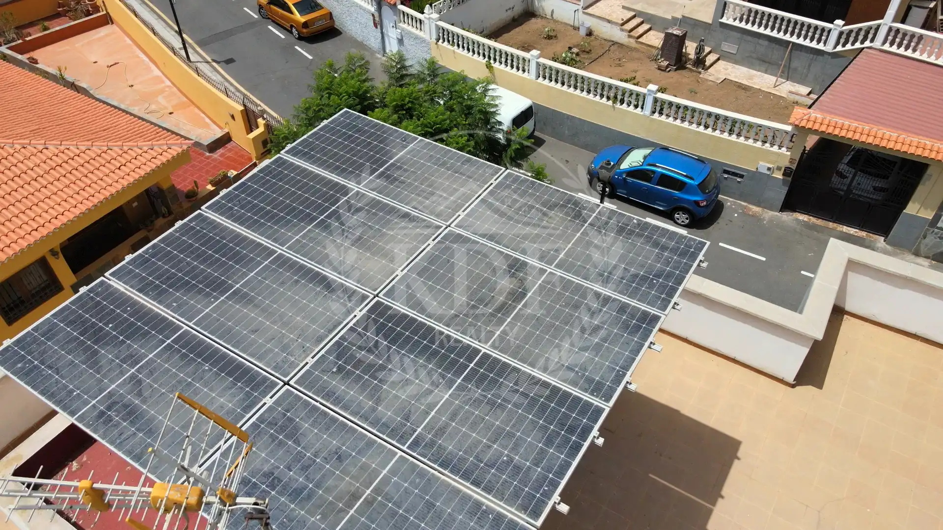 Vista exterior de Casa o chalet en venta en Arona con Aire acondicionado, Jardín privado y Parquet