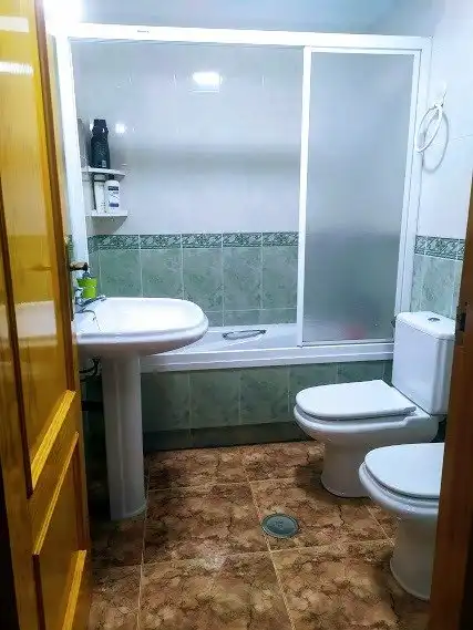 Bathroom of Flat for rent in Águilas  with Air Conditioner, Terrace and Furnished