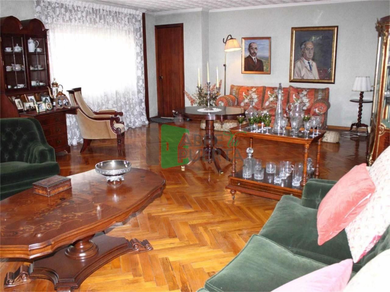 Living room of Flat for sale in Monforte de Lemos  with Heating, Terrace and Storage room