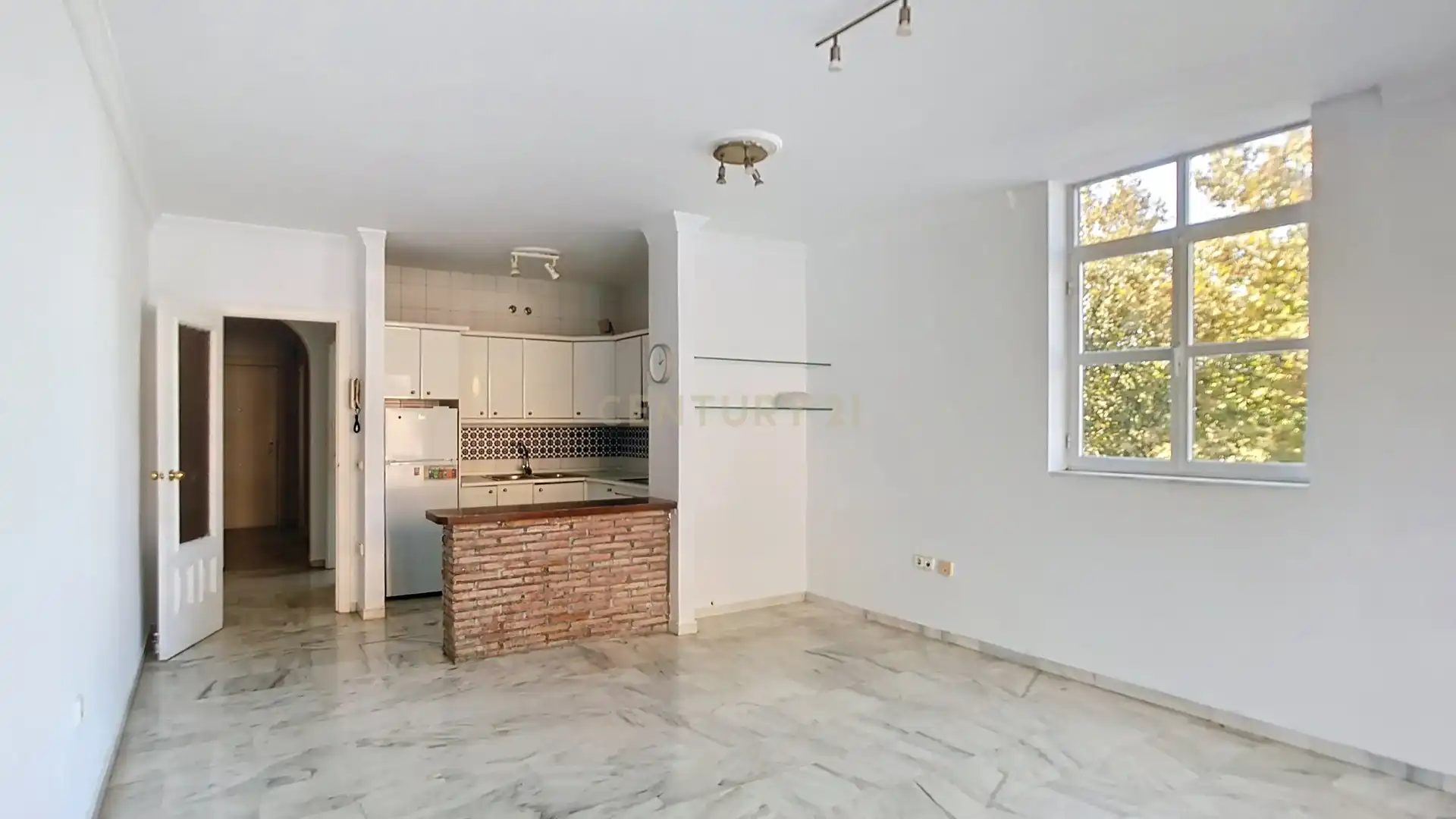 Cocina de Apartamento en venta en Fuengirola con Jardín privado, Trastero y Piscina