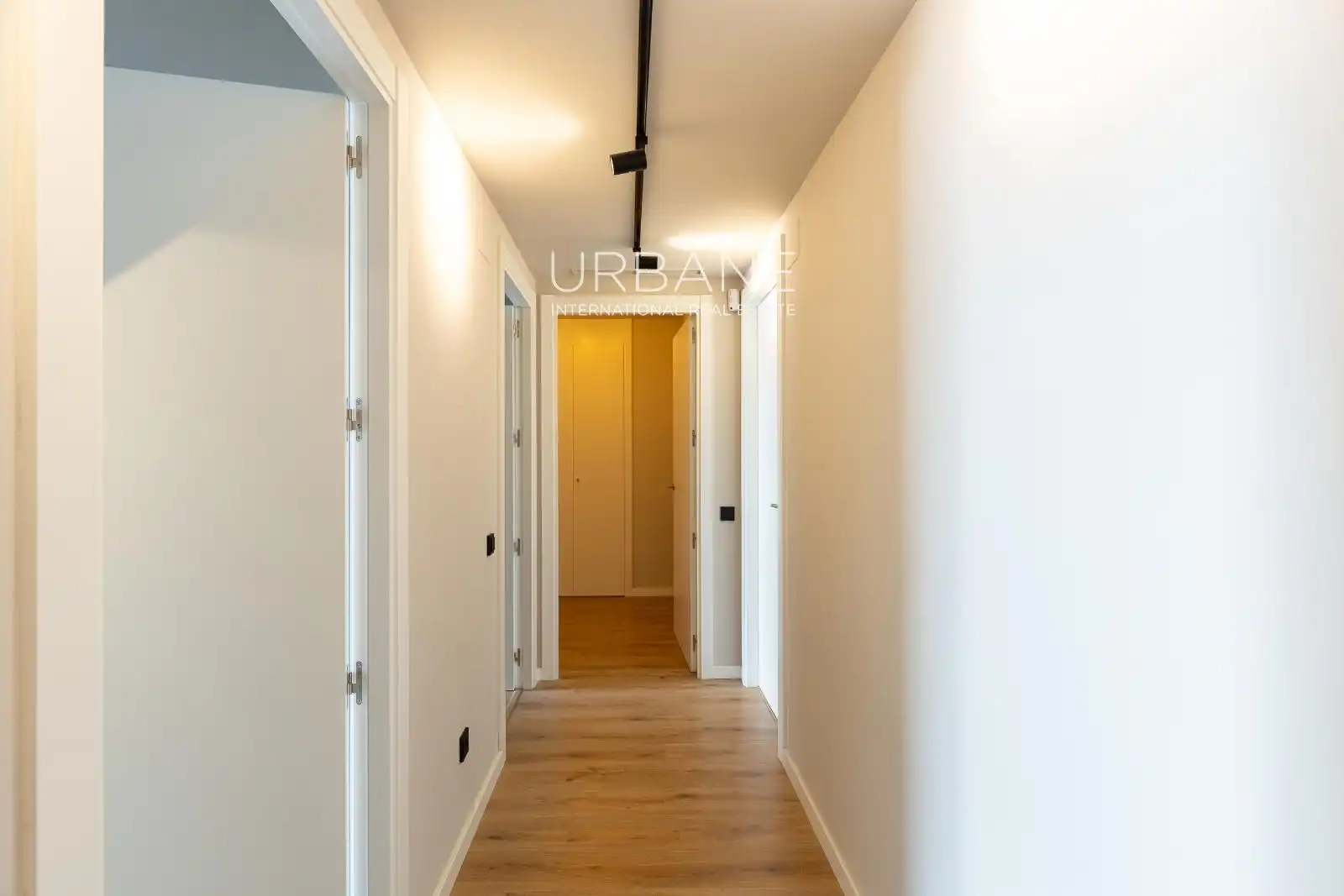 Wohnung zur Miete in de Ramon Turro, Diagonal Mar i el Front Marítim del Poblenou