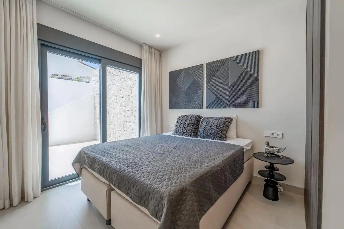 Dormitori de Casa o xalet en venda en Benalmádena amb Aire condicionat, Calefacció i Jardí privat