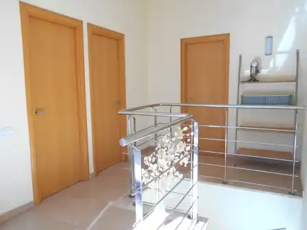 Maisonette zum Verkauf in Vallirana mit Heizung, Parkett und Terrasse