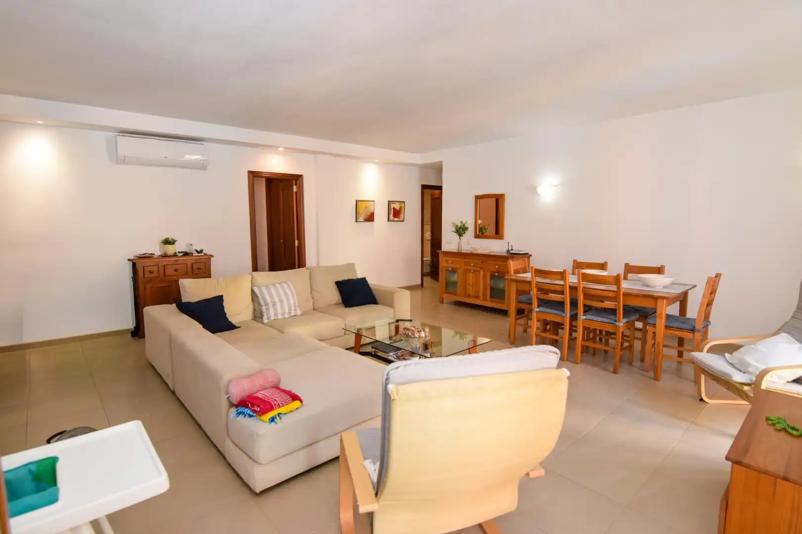 Sala de estar de Piso de alquiler en Artà con Aire acondicionado y Piscina comunitaria