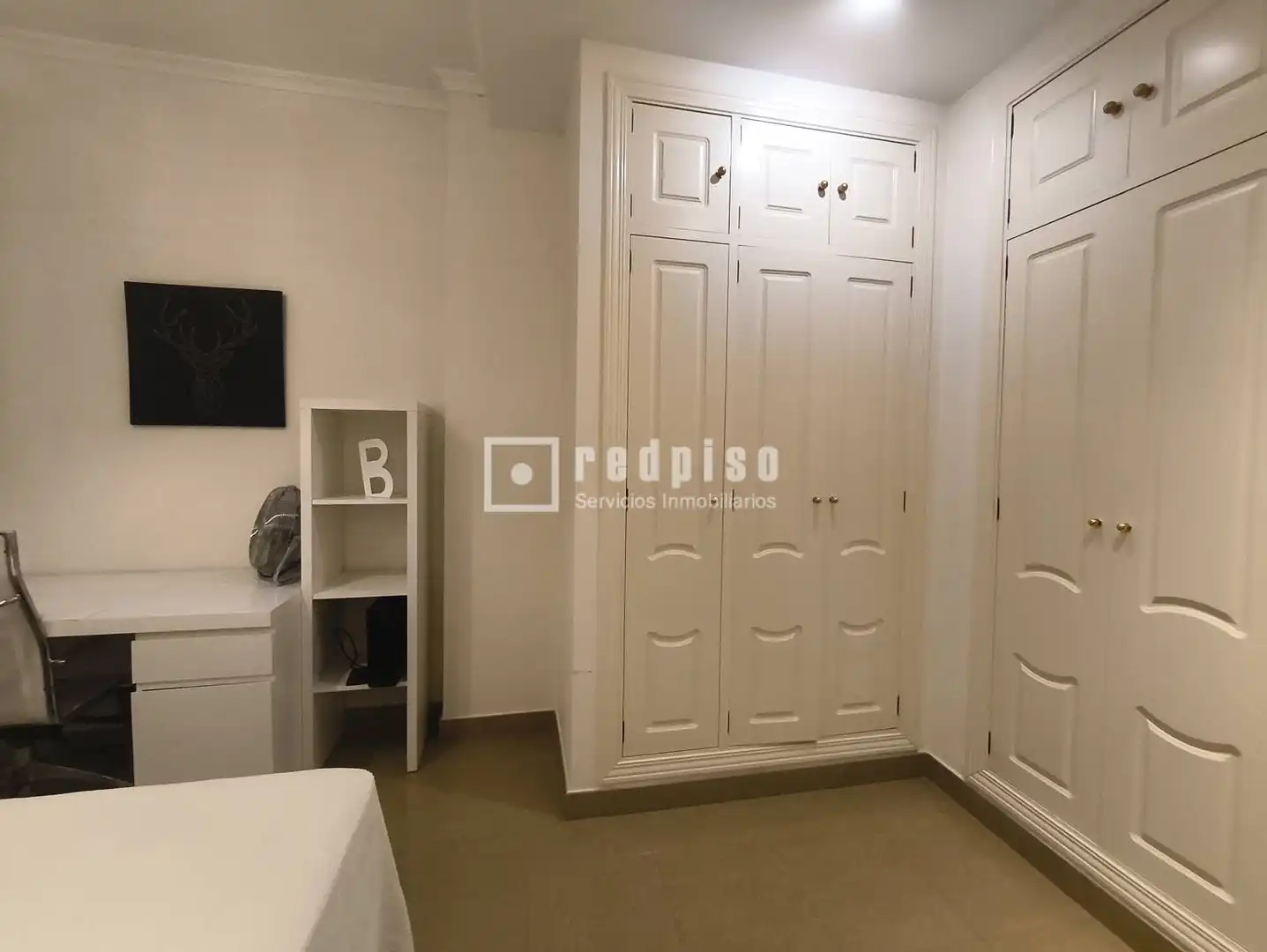 Habitación de Piso de alquiler en Sevilla con Aire acondicionado, Terraza y Amueblado