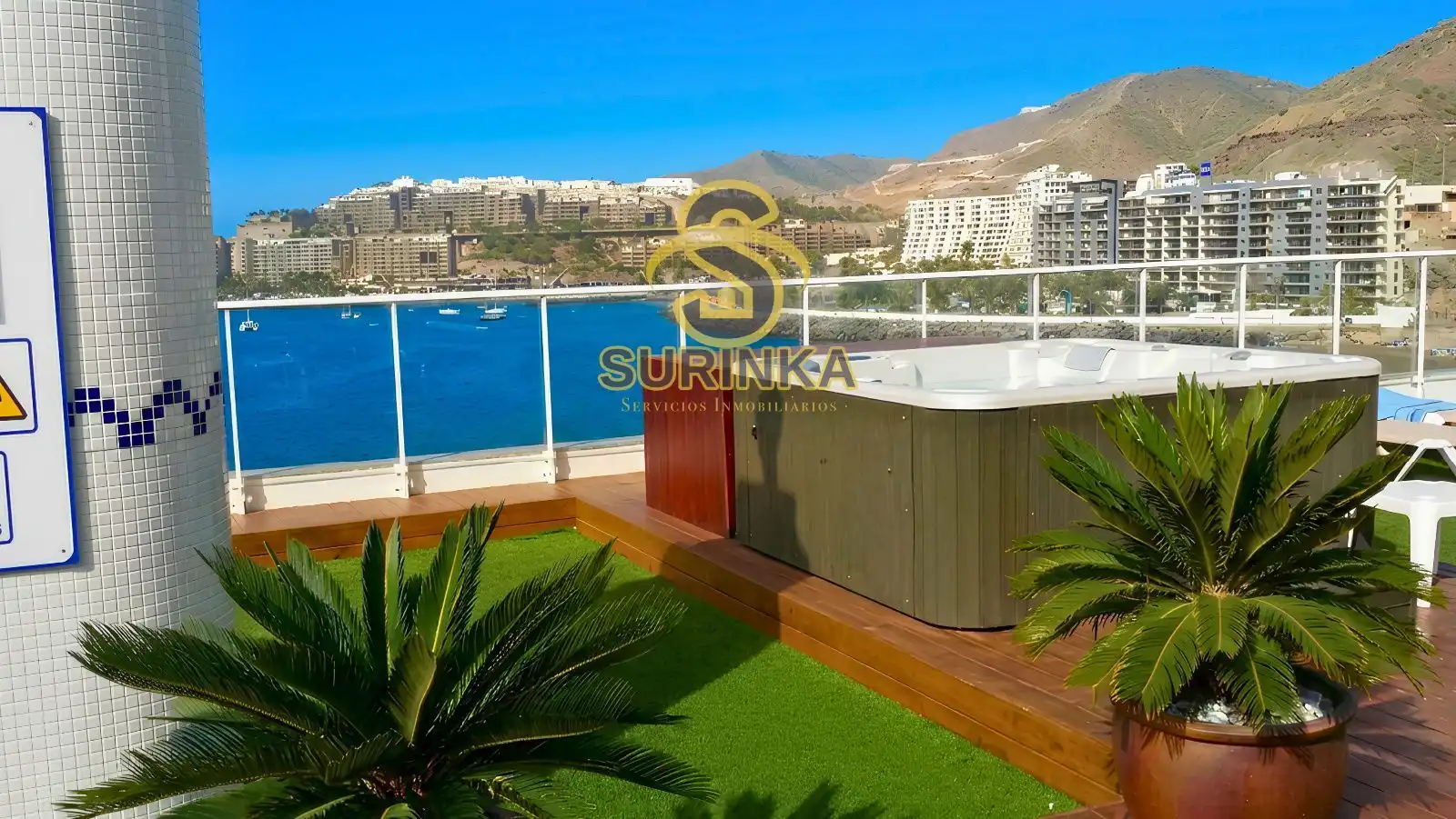 Terraza de Ático de alquiler en Mogán con Aire acondicionado, Piscina y Piscina comunitaria