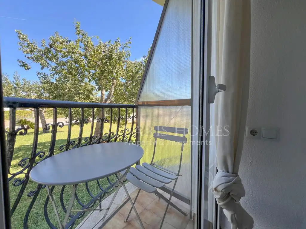 Terraza de Apartamento de alquiler en Dénia con Aire acondicionado, Jardín privado y Piscina