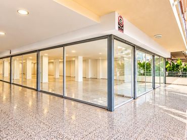 Local comercial en alquiler en Platja de Palma