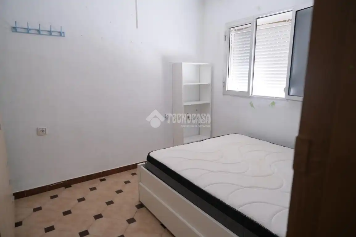 Bedroom of Flat for sale in Sevilla