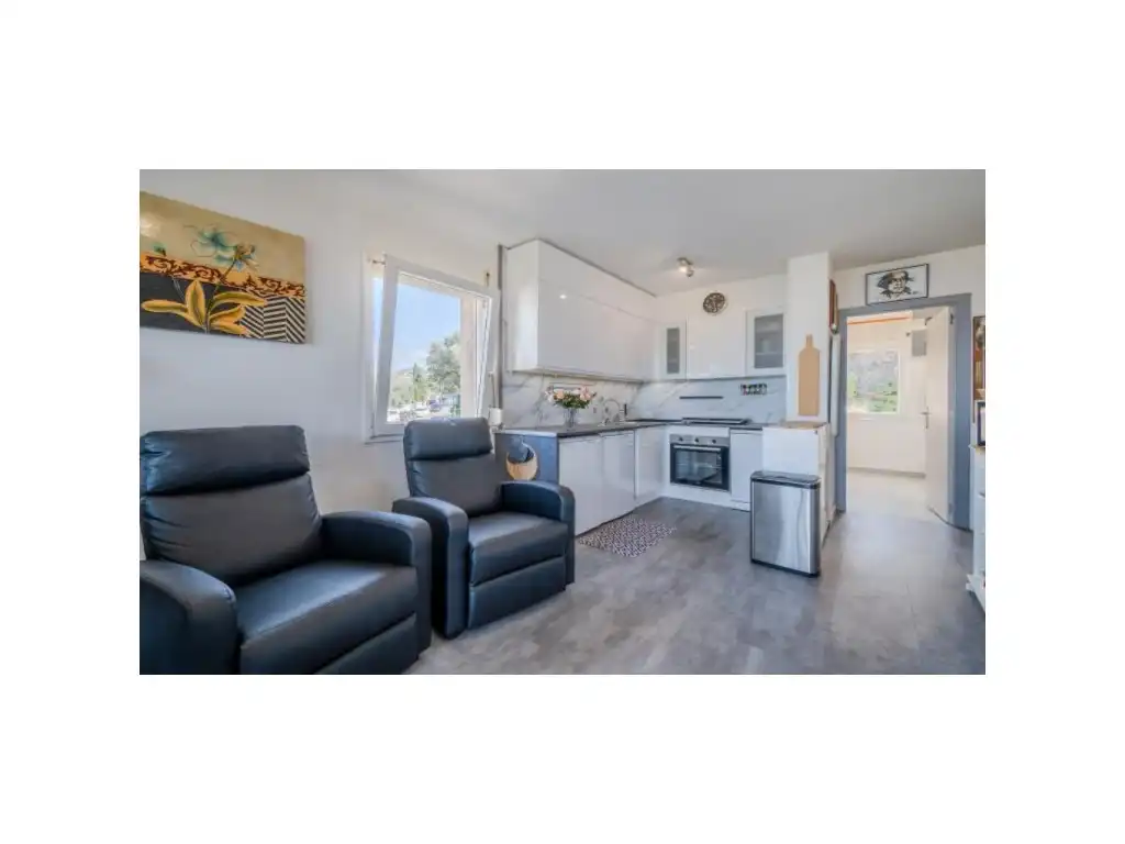 Piso con ascensor en venta en Plaza Carles Fages De Climent 1, imagen 2