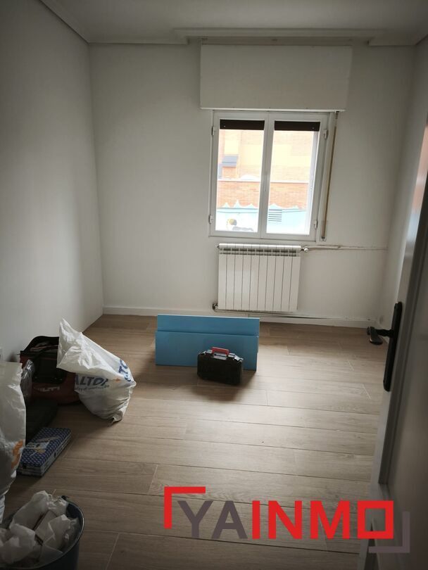 Habitación de Piso en venta en Vitoria - Gasteiz con Calefacción y Terraza