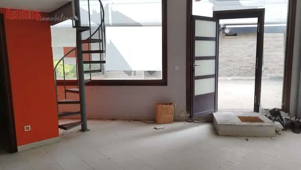 Local comercial en venda a ZAMORA, imagen 5